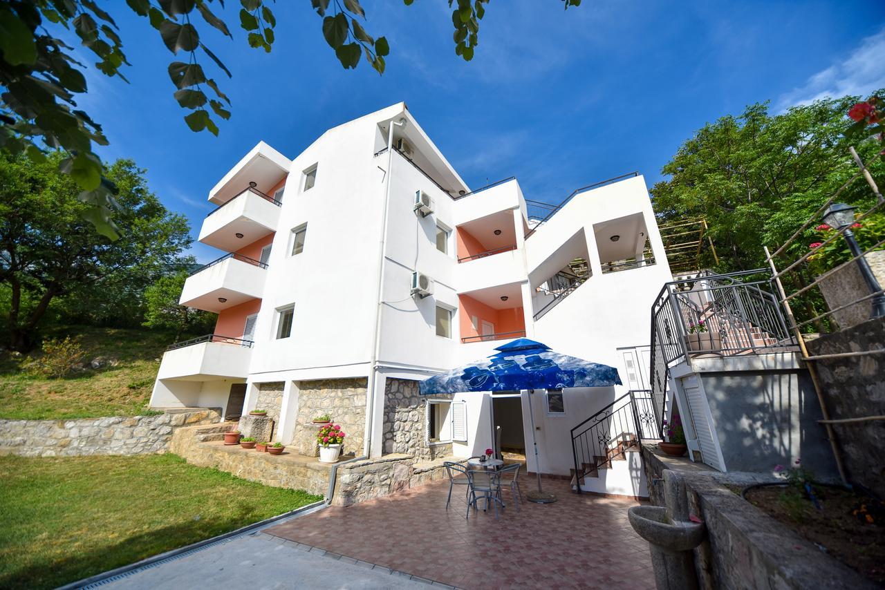 Apartmani Stanisic Canj Ngoại thất bức ảnh