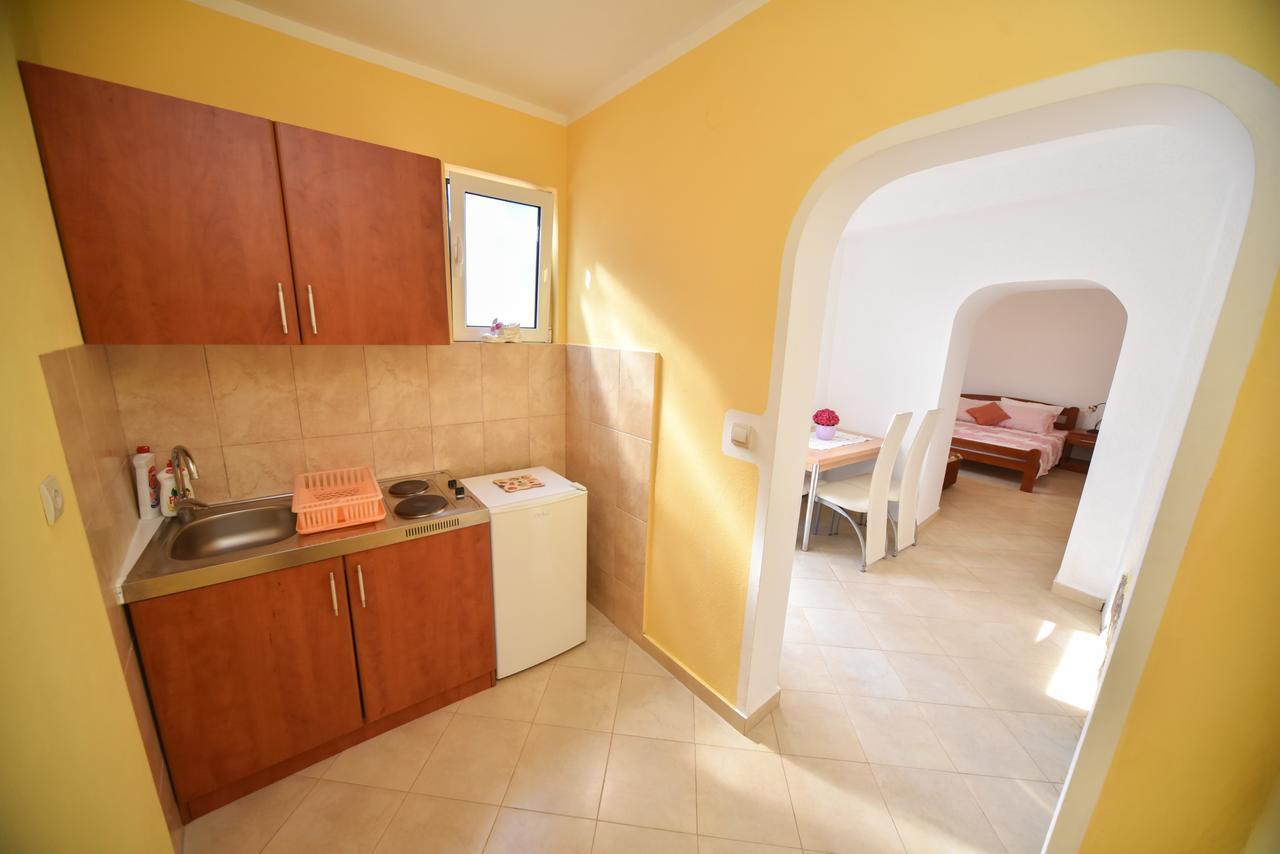 Apartmani Stanisic Canj Ngoại thất bức ảnh