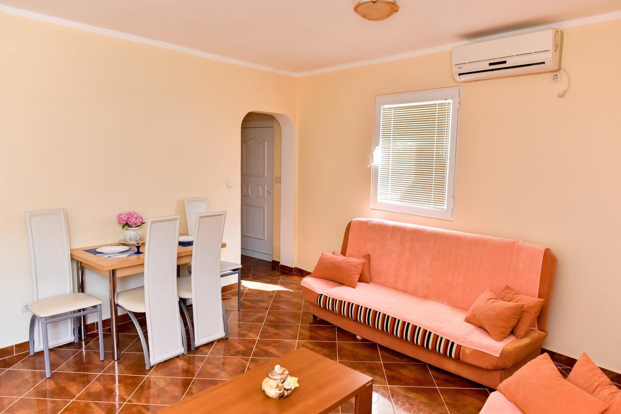 Apartmani Stanisic Canj Ngoại thất bức ảnh