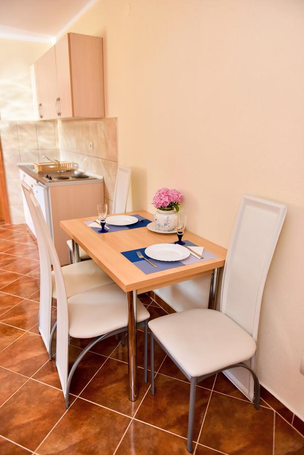 Apartmani Stanisic Canj Ngoại thất bức ảnh