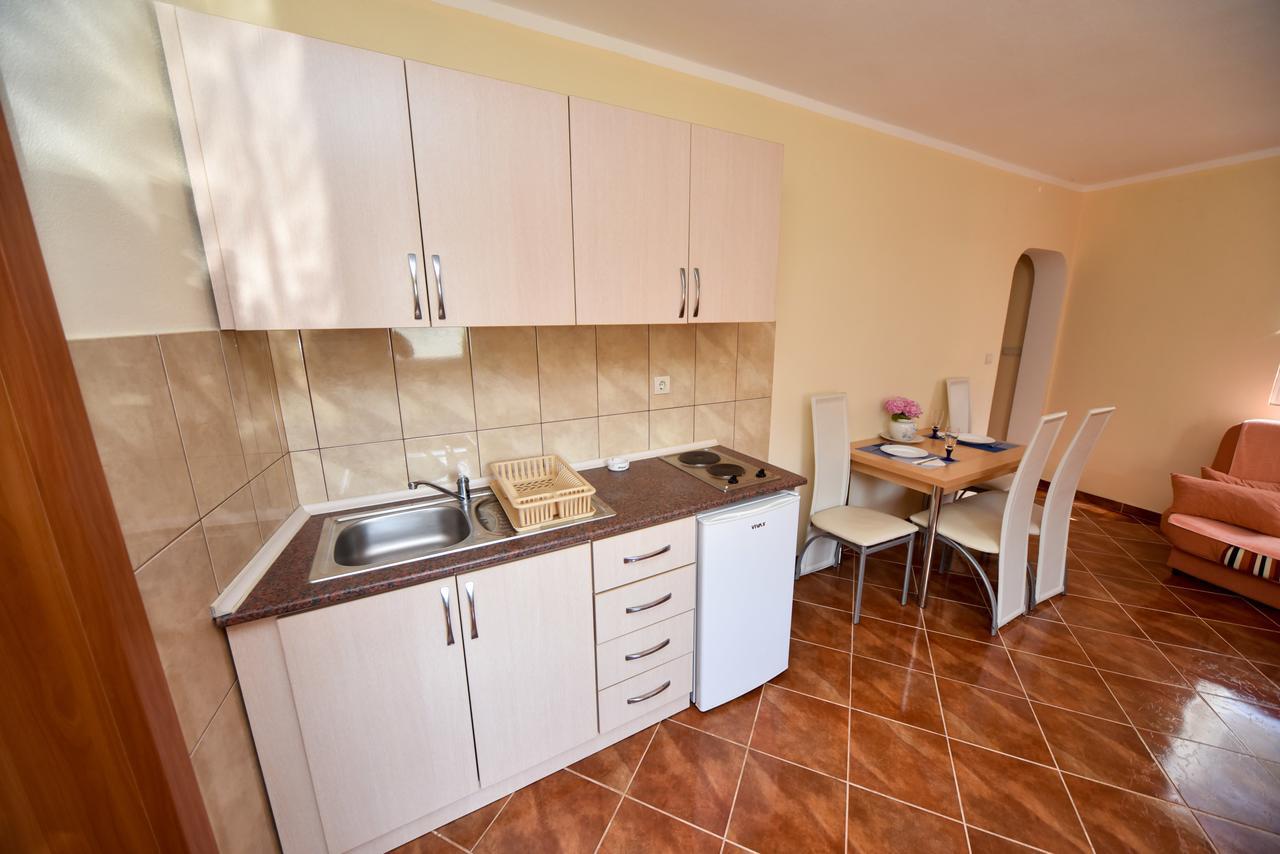Apartmani Stanisic Canj Ngoại thất bức ảnh